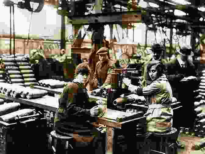 Women Working In A Munitions Factory In Nottingham During World War I Nottingham In The Great War (Your Towns Cities In The Great War)